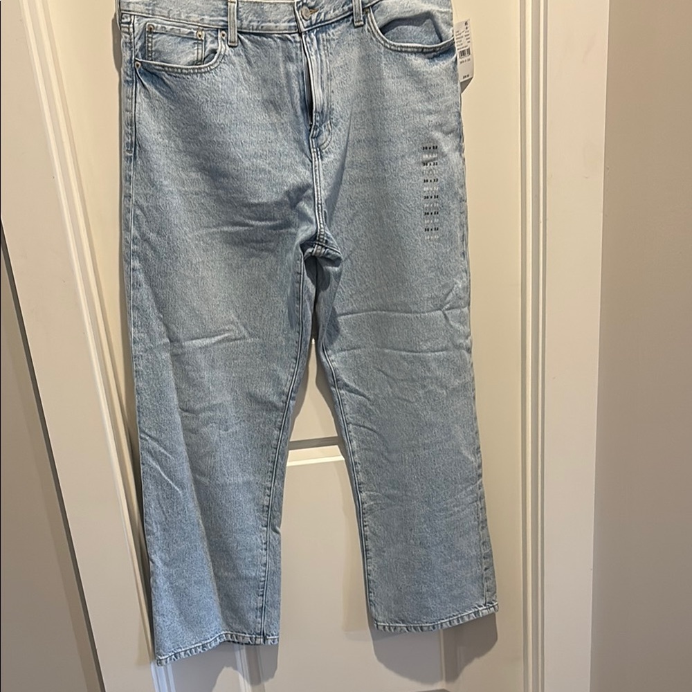 PacSun Blue Baggy Jeans with Classic Style